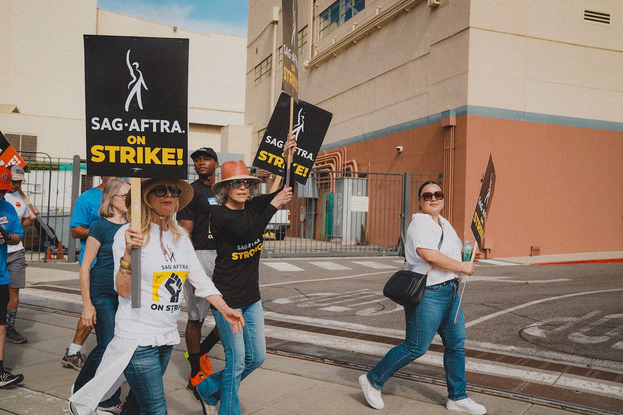 Sag Aftra Strike Jane Fonda by Hanna Griffiths